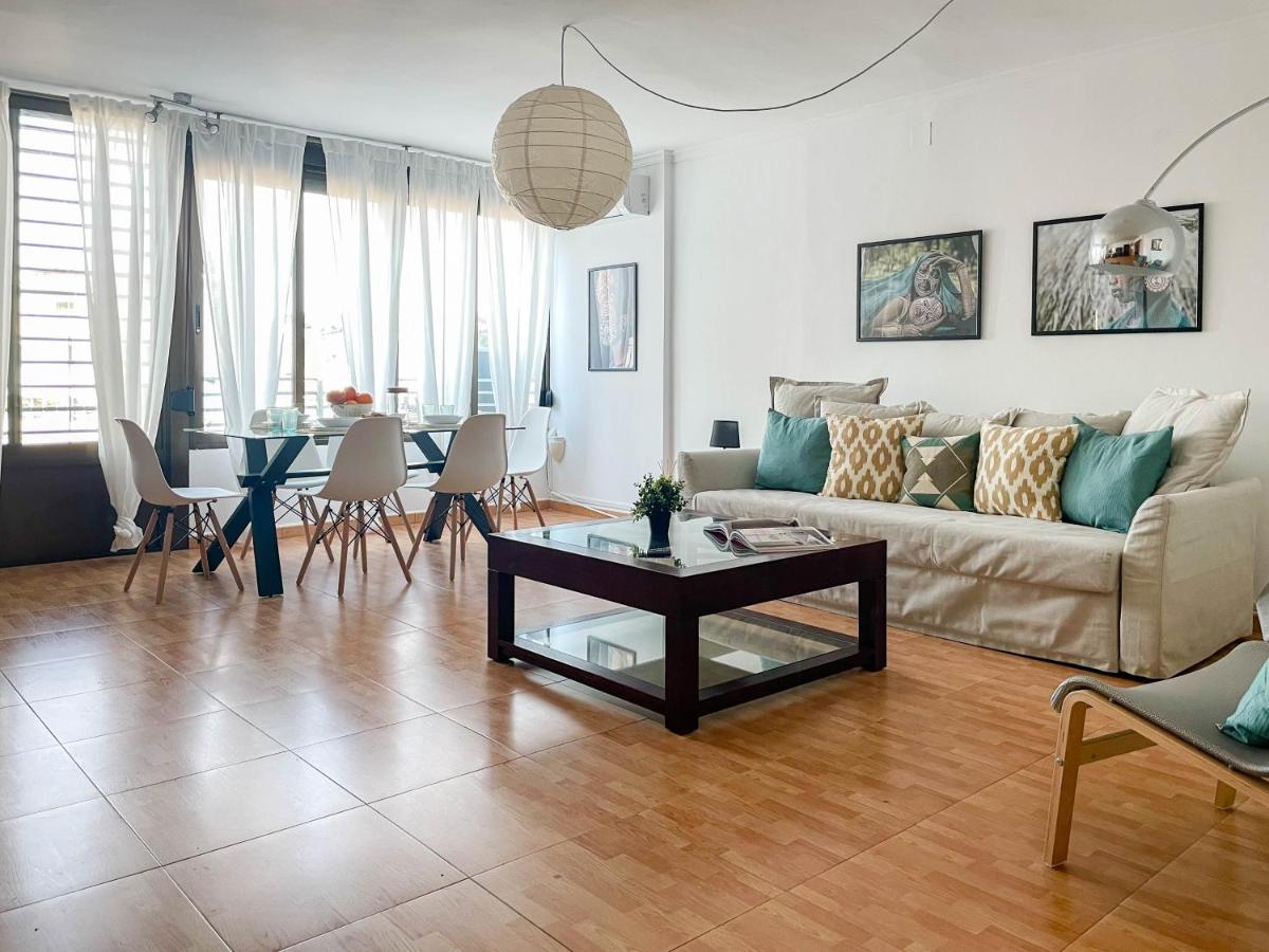 Amplio Apartamento En Pleno Corazon De Alicante Eksteriør billede
